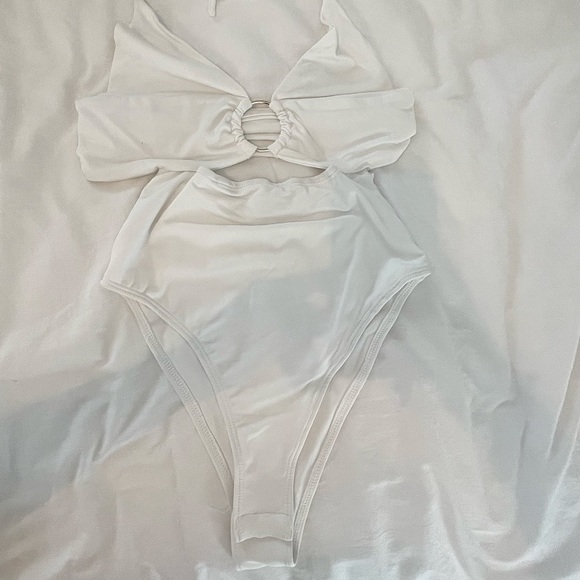 Love No More white bodysuit - Picture 2 of 4